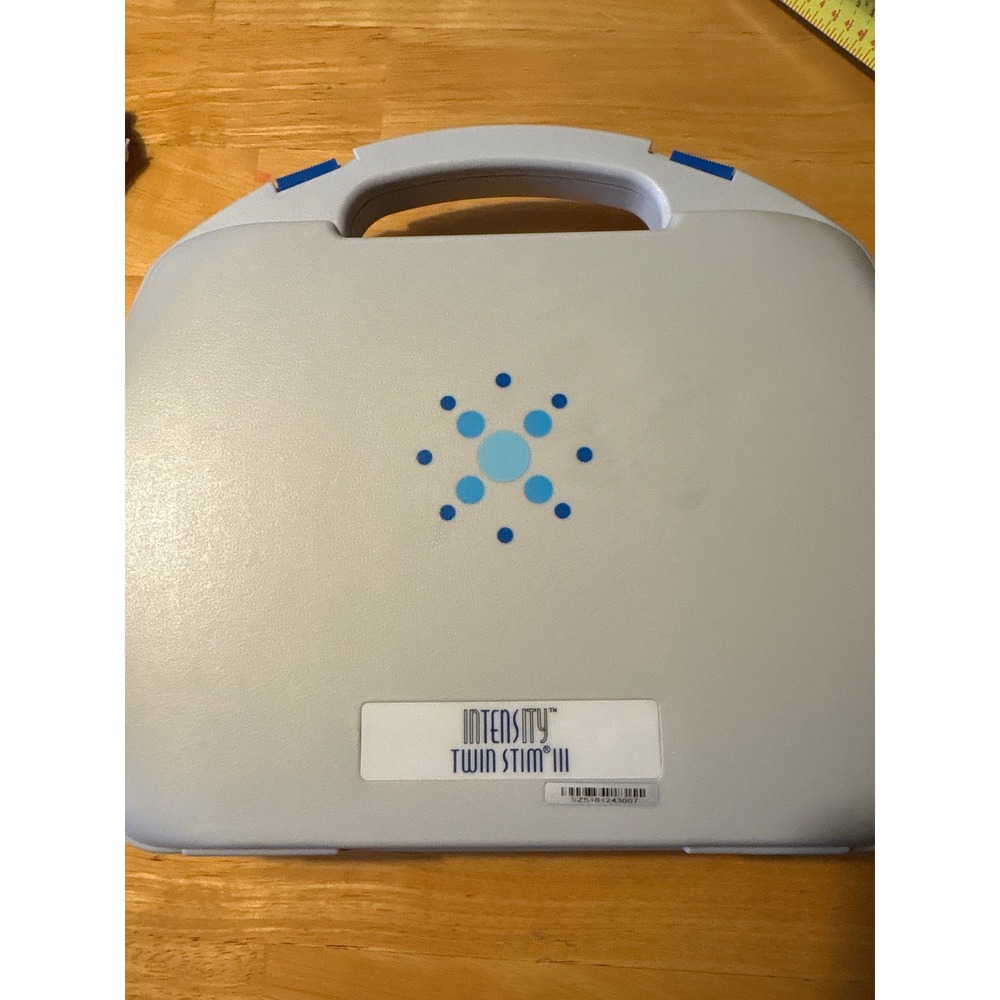 Roscoe Medical InTENSity Twin Stim III TENS EMS Device with Case DI7217